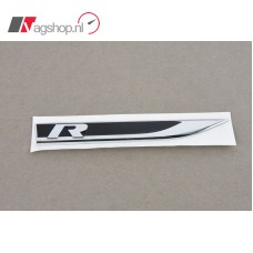 R logo spatbord Golf 7 Facelift